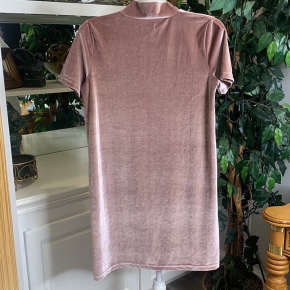 EUC Madewell Velvet Mauve Pink Mock Neck Short Sleeve Midi Dress, Small - Picture 4 of 10